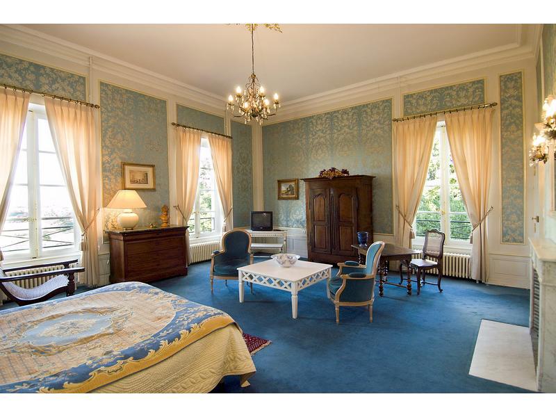 Chateau D'ygrande - Teritoria Hotel 4*